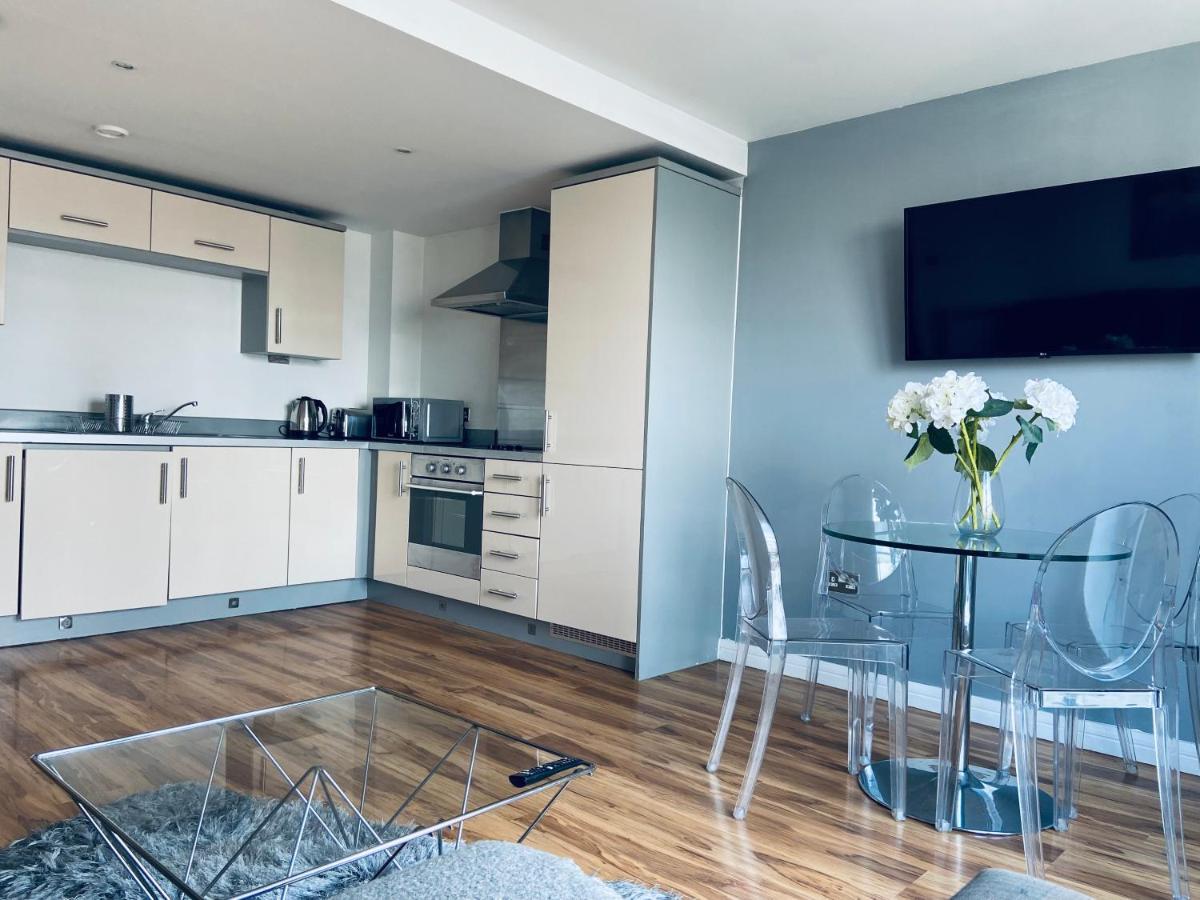 Penthouse Birmingham City View ภายนอก รูปภาพ